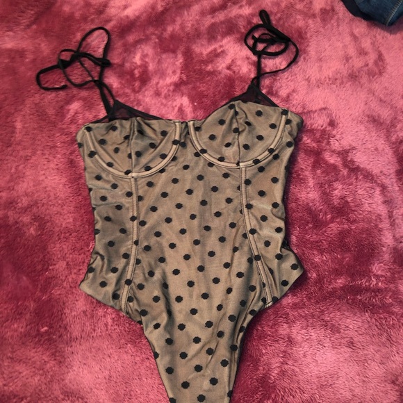 White fox boutique cocktail hour bodysuit - Picture 1 of 4